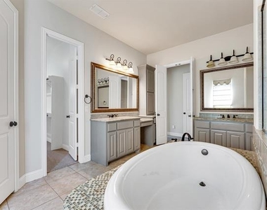 1602 Meg Drive - Photo Thumbnail 17