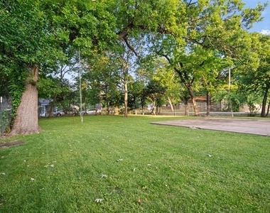 920 N Virginia Street - Photo Thumbnail 23