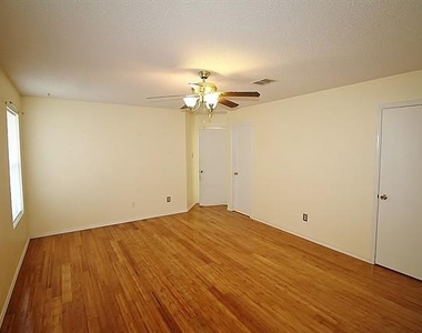 2936 Santa Sabina Drive - Photo Thumbnail 12