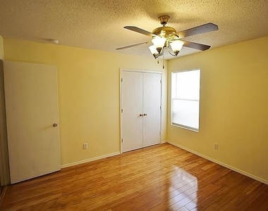 2936 Santa Sabina Drive - Photo Thumbnail 18