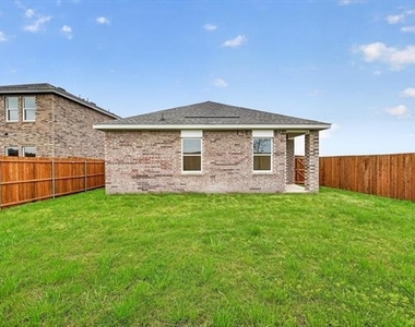 2128 Meadow Park Drive - Photo Thumbnail 14