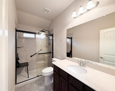 126 Wilmington Drive - Photo Thumbnail 19