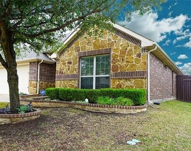 126 Wilmington Drive - Photo Thumbnail 1