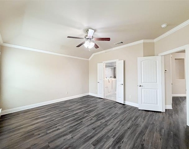 126 Wilmington Drive - Photo Thumbnail 15