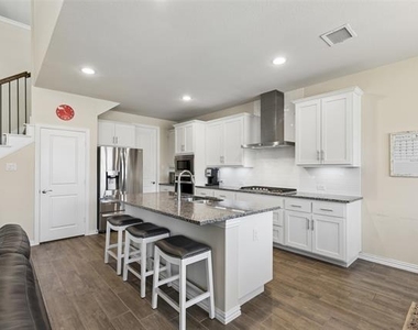 1416 Jackdaw Road - Photo Thumbnail 5