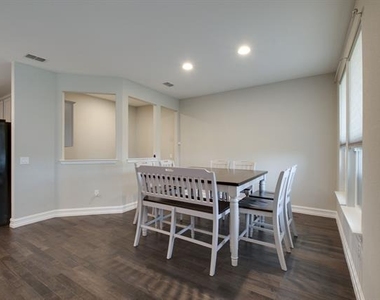 3505 Montadale Avenue - Photo Thumbnail 11