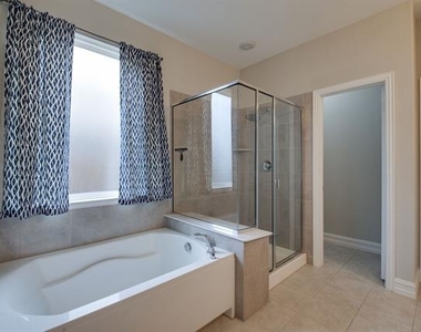 3505 Montadale Avenue - Photo Thumbnail 15