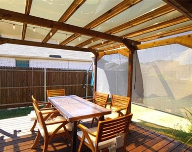 733 Alden Drive - Photo Thumbnail 15