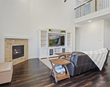 525 Overton Avenue - Photo Thumbnail 4