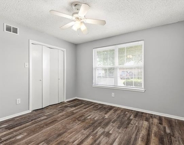 4830 Gatewood Road - Photo Thumbnail 17