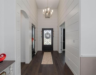 701 Star Meadow Drive - Photo Thumbnail 3