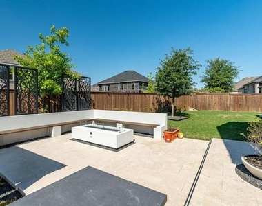 701 Star Meadow Drive - Photo Thumbnail 21
