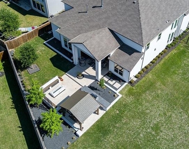 701 Star Meadow Drive - Photo Thumbnail 24