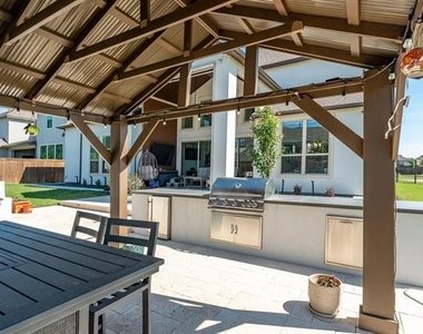701 Star Meadow Drive - Photo Thumbnail 20
