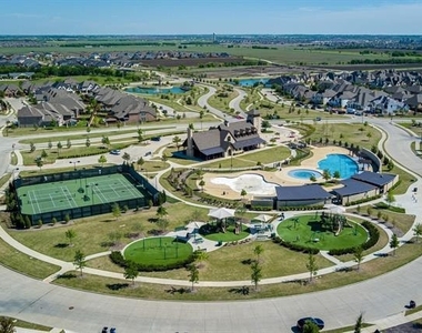 701 Star Meadow Drive - Photo Thumbnail 25