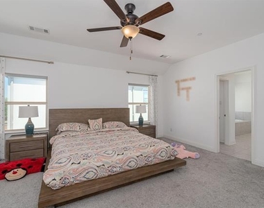 701 Star Meadow Drive - Photo Thumbnail 16