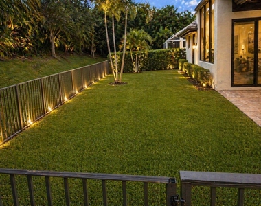 10295 Trianon Place - Photo Thumbnail 11