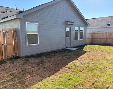 1633 Limpkin Drive - Photo Thumbnail 24