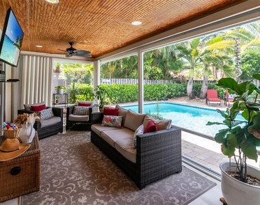 2750 Se 4th Street - Photo Thumbnail 48
