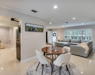 2750 Se 4th Street - Photo Thumbnail 14