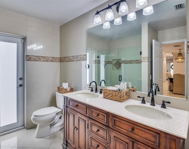 2750 Se 4th Street - Photo Thumbnail 40