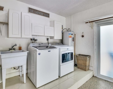 2750 Se 4th Street - Photo Thumbnail 45