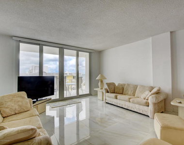 100 Worth Avenue - Photo Thumbnail 9