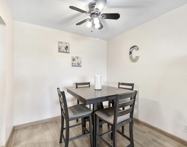125 Shore Court - Photo Thumbnail 4