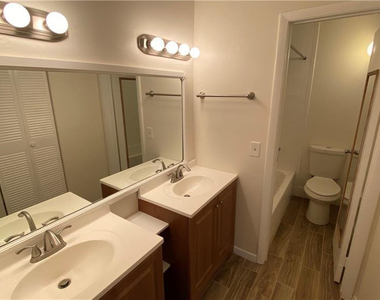5269 Sw 40th Avenue - Photo Thumbnail 7