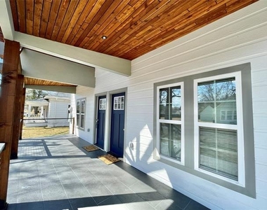 1808 Oneal Street - Photo Thumbnail 2