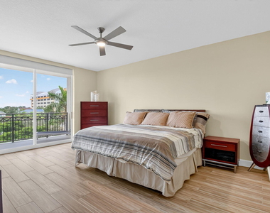 550 Okeechobee Boulevard - Photo Thumbnail 21
