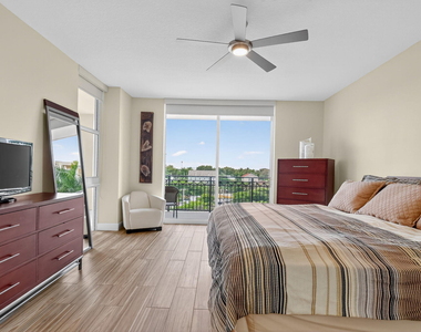 550 Okeechobee Boulevard - Photo Thumbnail 22