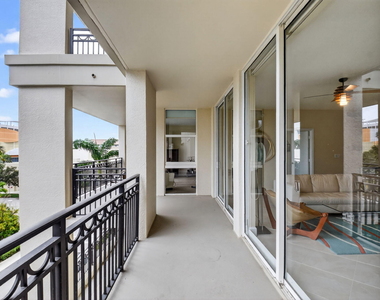 550 Okeechobee Boulevard - Photo Thumbnail 36