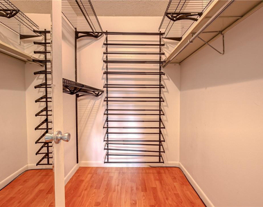 2400 Ne 10th Street - Photo Thumbnail 16
