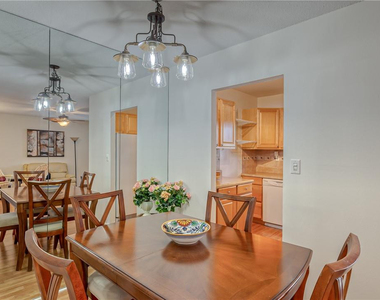 2400 Ne 10th Street - Photo Thumbnail 8