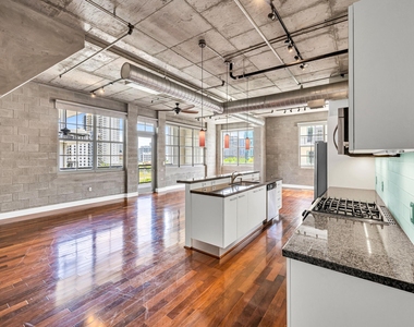 411 Nw 1st Avenue Nw - Photo Thumbnail 1