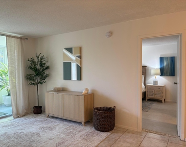 2650 Nw 49th Avenue - Photo Thumbnail 9