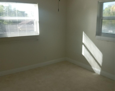 7400 Kimberly Boulevard - Photo Thumbnail 10
