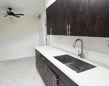 7400 Kimberly Boulevard - Photo Thumbnail 6