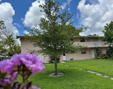 7400 Kimberly Boulevard - Photo Thumbnail 3