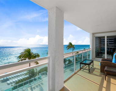 3900 Galt Ocean Drive - Photo Thumbnail 20