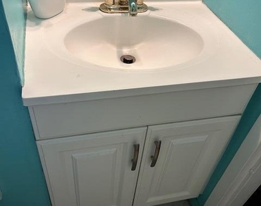 5300 Ne 24th Terrace - Photo Thumbnail 14