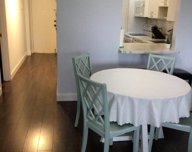 5300 Ne 24th Terrace - Photo Thumbnail 9