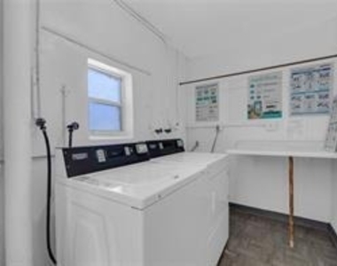 5300 Ne 24th Terrace - Photo Thumbnail 25