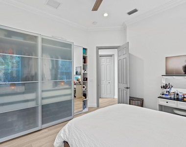 12442 Equine Lane - Photo Thumbnail 26