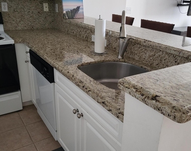 520 Se 5 Avenue - Photo Thumbnail 10