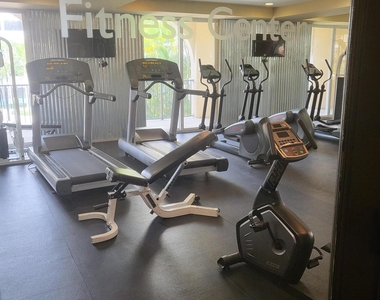 520 Se 5 Avenue - Photo Thumbnail 28