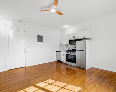 623 Park Place - Photo Thumbnail 3