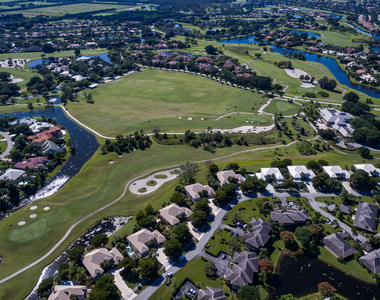 11863 Wimbledon Circle - Photo Thumbnail 33