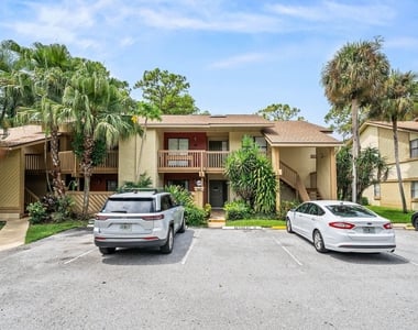 13105 Belhaven Court - Photo Thumbnail 9